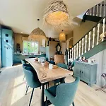 Villa Villa8pers 3'piedplage Pleincentre Piscine Parking Wifi